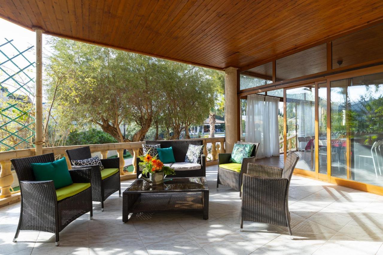 Private Paradise Deluxe By Fidalsa Crevillente Exterior photo